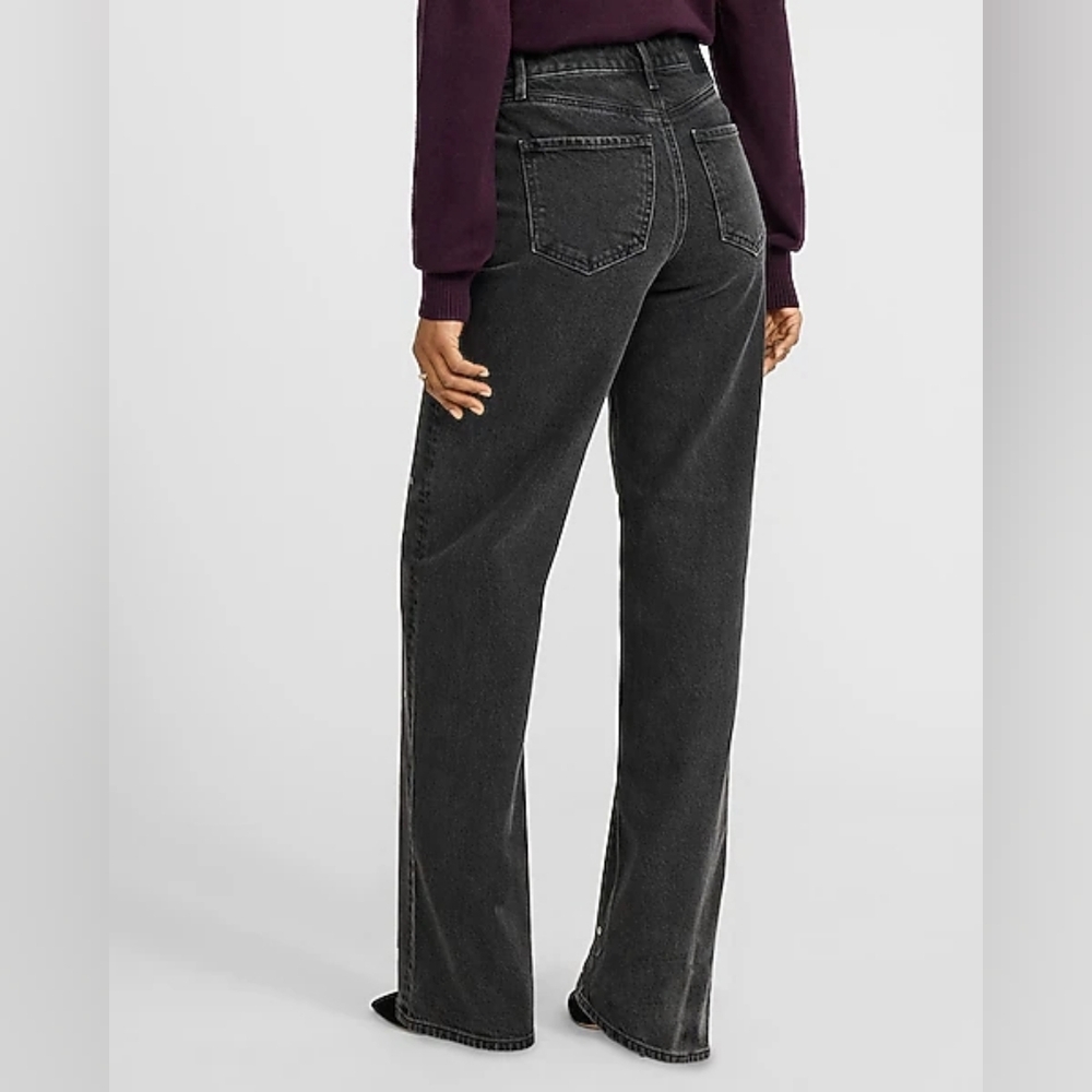 Express High Waisted Black Wash Silver Studded Relaxed Straight Jeans - Size 4L - Picture 3 of 10